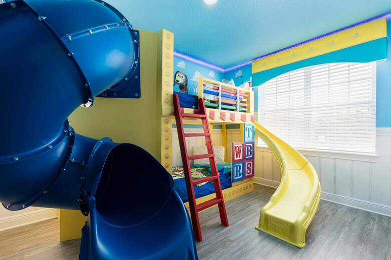 Reunion Luxury Fun House - Reunion, Florida