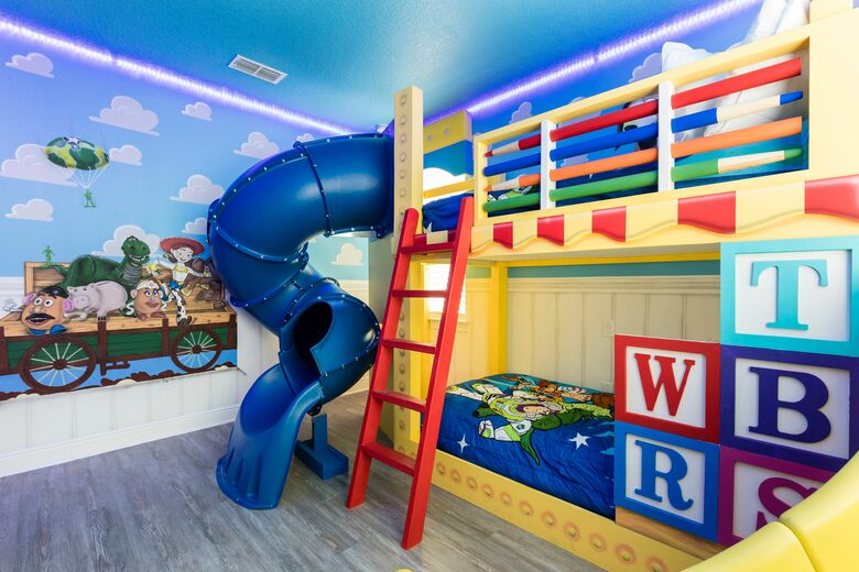 Reunion Luxury Fun House - Reunion, Florida