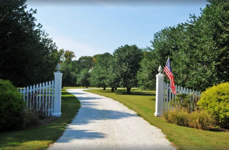 "CreeksEnd" - An Eastern Shore Classic - Easton, Maryland