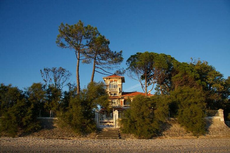 Villa La Tosca (R) - Lanton, France