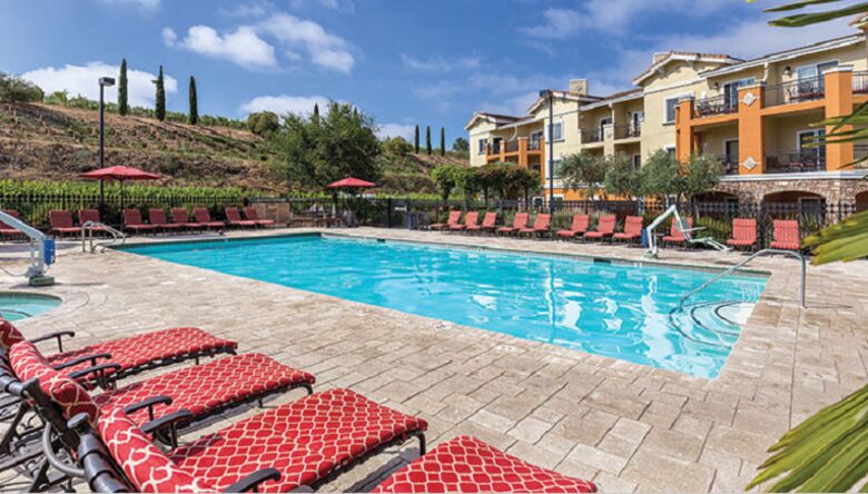 Vino Bello Resort - One Bedroom condo for Blue Note Napa Jazz Summer Sessions weekend - Napa, California