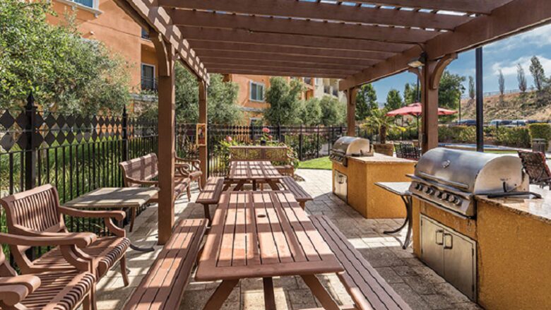 Vino Bello Resort - One Bedroom condo for Blue Note Napa Jazz Summer Sessions weekend - Napa, California