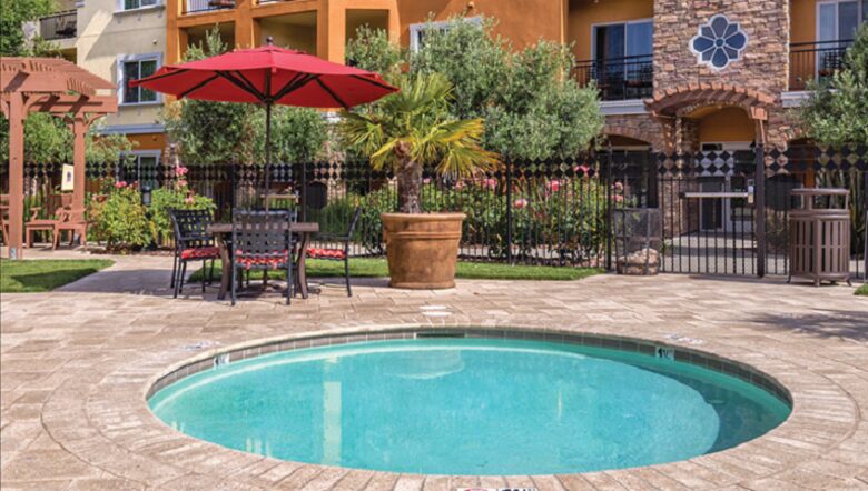 Vino Bello Resort - One Bedroom condo for Blue Note Napa Jazz Summer Sessions weekend - Napa, California
