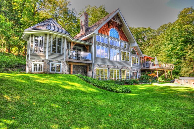 Lake of Bays Cottage - Baysville, Canada