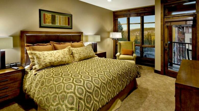 Northstar Lodge - Three Bedroom Residence - Truckee, California