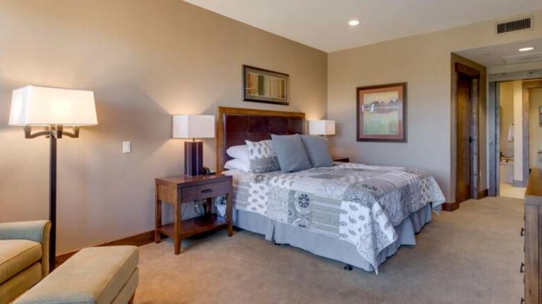 Northstar Lodge - Three Bedroom Residence - Truckee, California