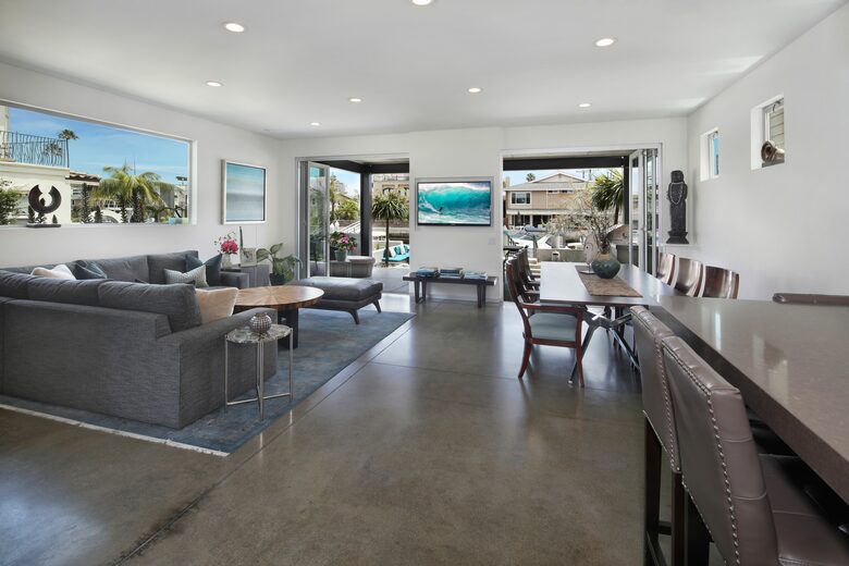 Bayfront Getaway - Newport Beach, California