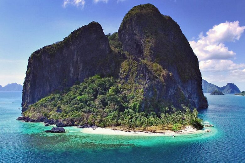 El Nido Beach Resort - Private 1 Bed Oceanview Pool Villa - El Nido Palawan, Philippines