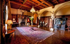 Huntsham Court (R)