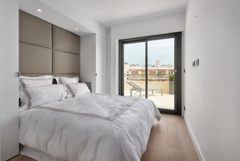 Croisette Penthouse - Cannes, France