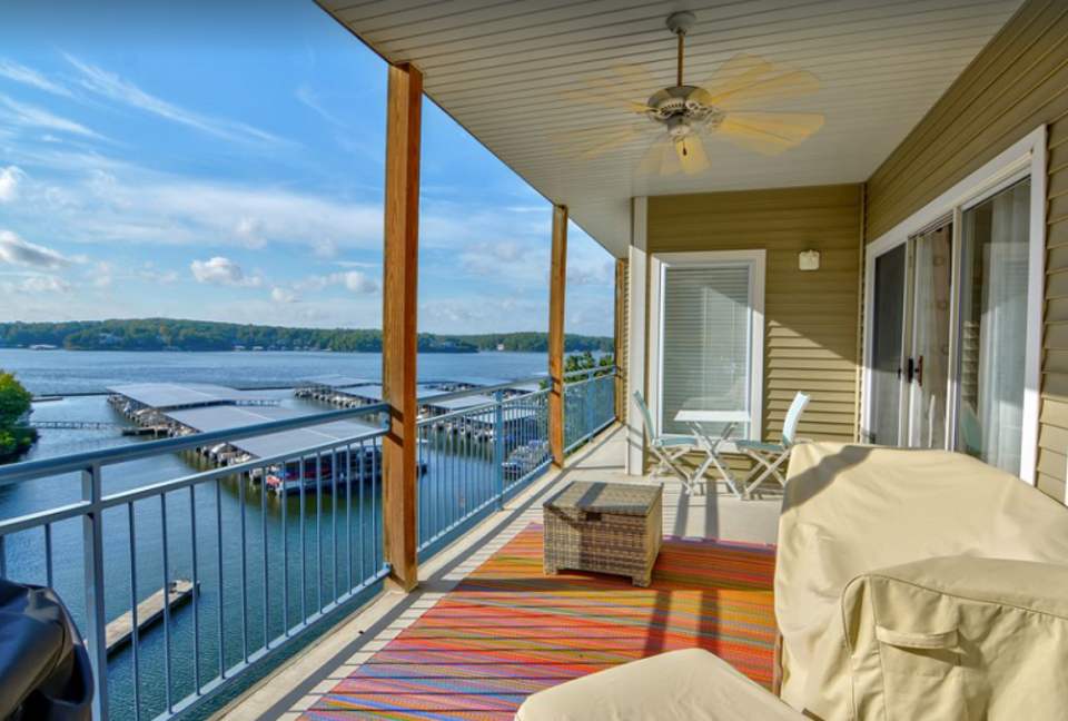 Lake of the Ozarks Waterfront Retreat - Lake Ozark, Missouri