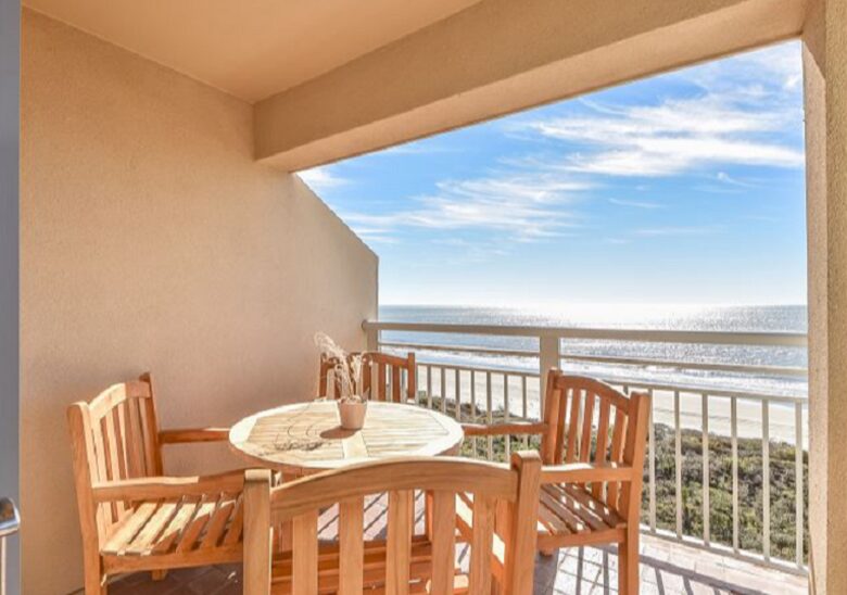 Kiawah Island Oceanfront Retreat - Kiawah Island, South Carolina
