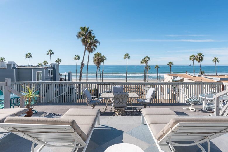 The Beach House - Oceanside, California