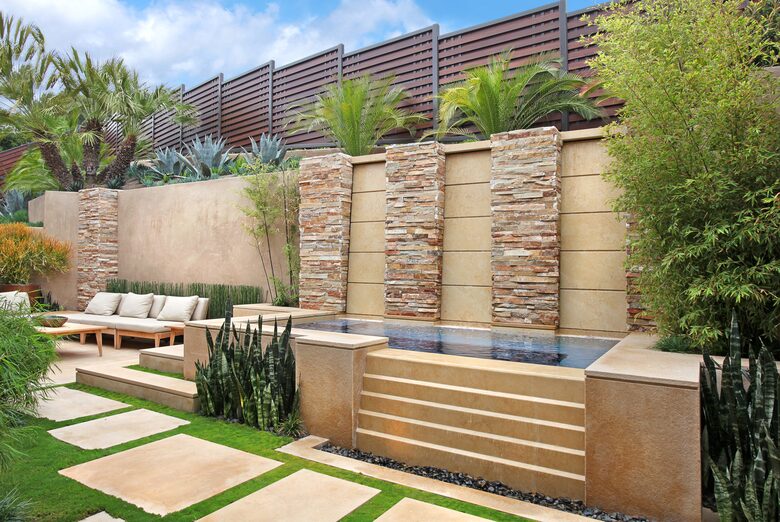 Modern Laguna Beach Coastline Villa (R) - Laguna Beach, California