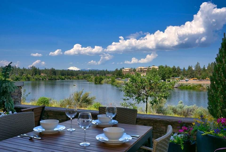 Riverside Landing - Bend, Oregon