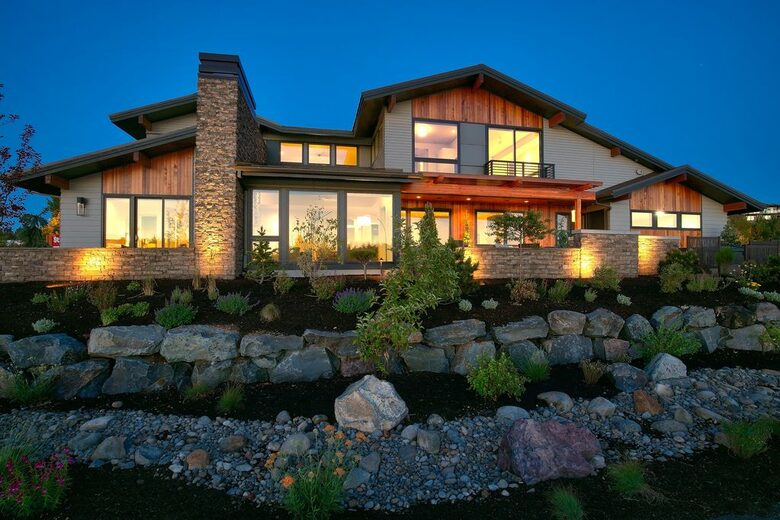Riverside Landing - Bend, Oregon