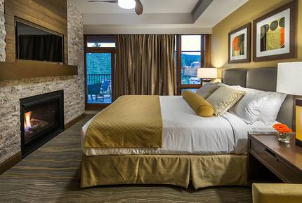 Hyatt Vacation Club at Northstar Lodge - Two Bedroom Residence Plus Den - Truckee, California