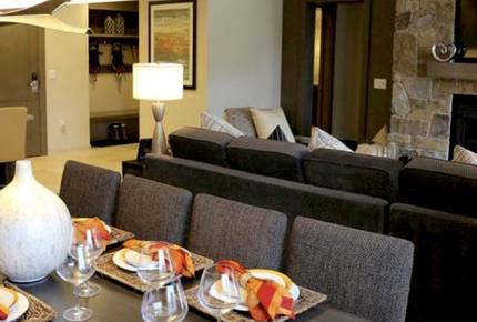 Hyatt Vacation Club at Northstar Lodge - Two Bedroom Residence Plus Den - Truckee, California