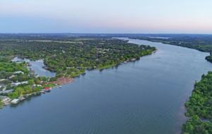 Perfect Lakehouse Getaway on Lake LBJ - Horseshoe Bay/Kingsland - Kingsland, Texas