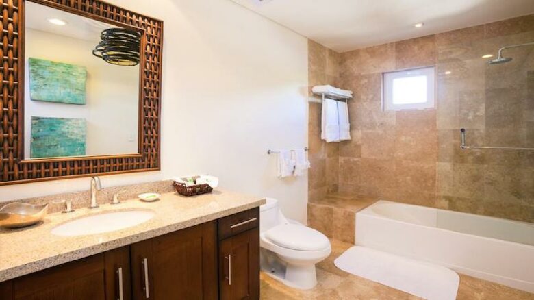previous decor - now refreshed with all new decor