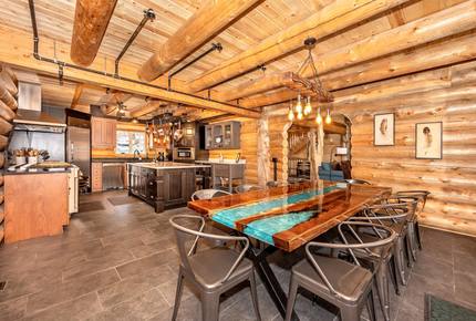 Custom Luxury Log Home at Sugarloaf Mountain - Dickerson, Maryland