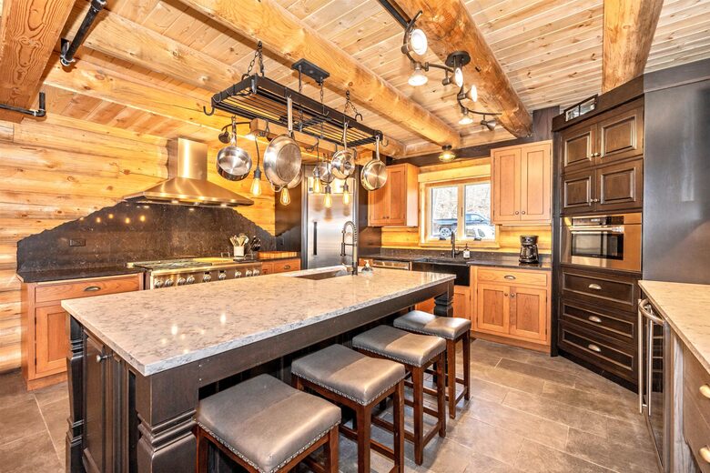 Custom Luxury Log Home at Sugarloaf Mountain - Dickerson, Maryland