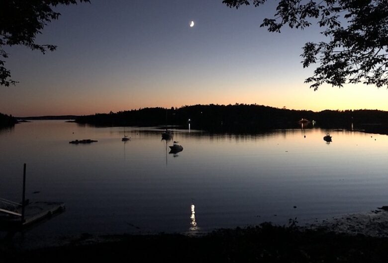 Modern Oceanfront Cottage - Boothbay, Maine