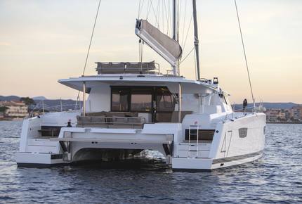 Fountaine Pajot Saona  47' Catamaran "No Shoes" - Navigare Yachting - Road Town, Virgin Islands, British