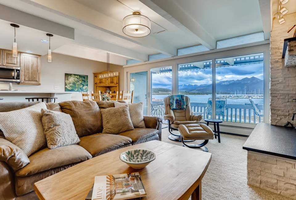 Lakefront in Ski Country - Dillon, Colorado