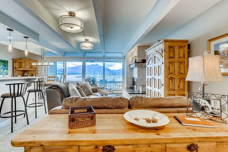 Lakefront in Ski Country - Dillon, Colorado