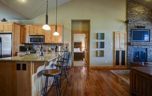 Brasada Ranch Luxury Two-Bedroom Cabin -- Perfect for Ski Season, Summer or Fall! - Powell Butte, Oregon
