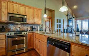 Brasada Ranch Luxury Two-Bedroom Cabin -- Perfect for Ski Season, Summer or Fall! - Powell Butte, Oregon