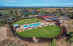 Brasada Ranch Luxury Two-Bedroom Cabin -- Perfect for Ski Season, Summer or Fall! - Powell Butte, Oregon