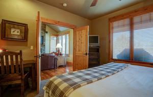 Brasada Ranch Luxury Two-Bedroom Cabin -- Perfect for Ski Season, Summer or Fall! - Powell Butte, Oregon