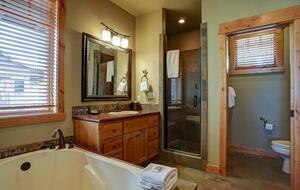 Brasada Ranch Luxury Two-Bedroom Cabin -- Perfect for Ski Season, Summer or Fall! - Powell Butte, Oregon