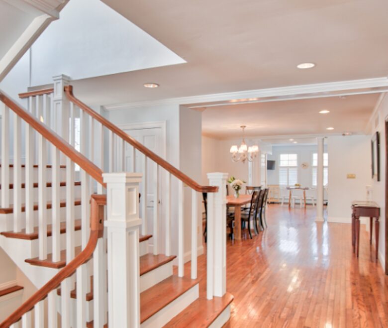 Annapolis Cove Lake Ogleton Charmer - Annapolis, Maryland