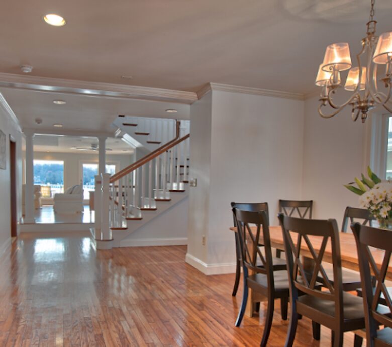 Annapolis Cove Lake Ogleton Charmer - Annapolis, Maryland