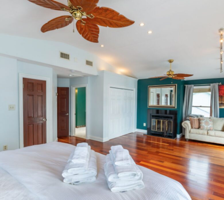 Annapolis Cove Lake Ogleton Charmer - Annapolis, Maryland