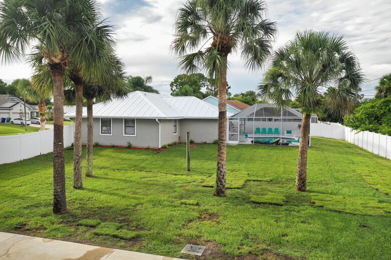 Sunshine Happiness - Sebastian, Florida