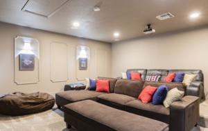 Disney 9 Bedroom Lakeside Villa - Kissimmee, Florida