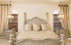 Disney 9 Bedroom Lakeside Villa - Kissimmee, Florida