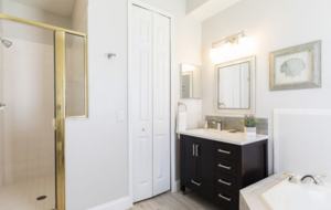 Disney 9 Bedroom Lakeside Villa - Kissimmee, Florida