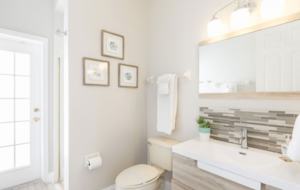 Disney 9 Bedroom Lakeside Villa - Kissimmee, Florida