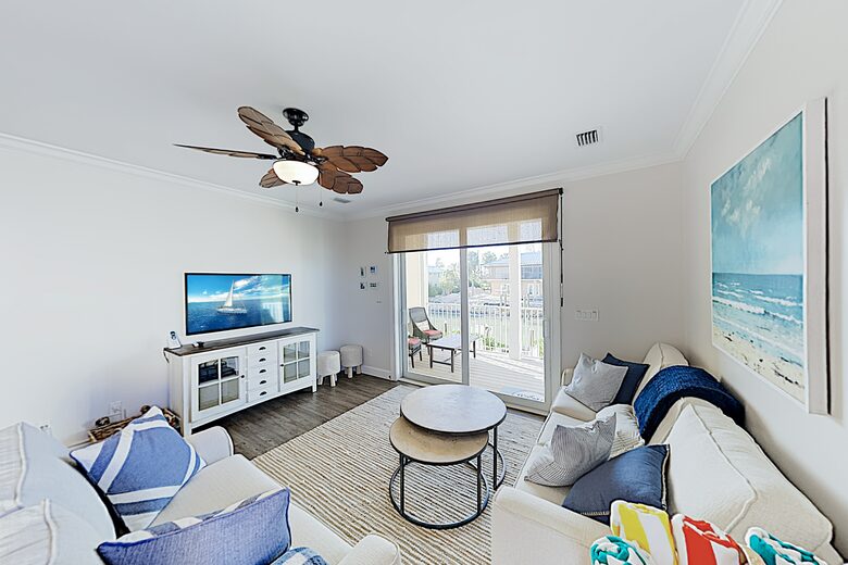 Marathon Caye Canal House - Marathon, Florida