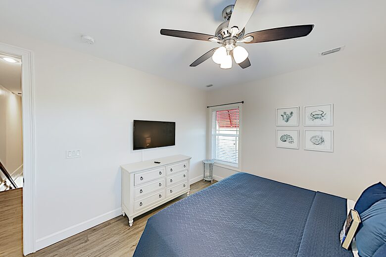 Marathon Caye Canal House - Marathon, Florida