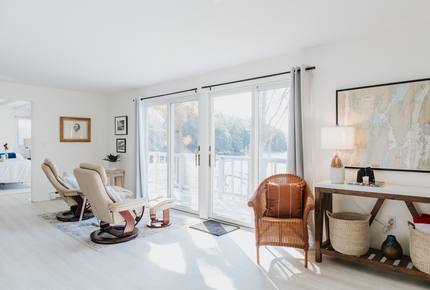 Modern Oceanfront Cottage - Boothbay, Maine