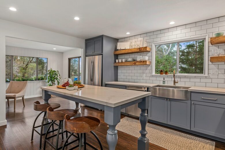 Gorgeous Wine Country Home w/ Pool, Hot Tub & Barn - Sonoma, California