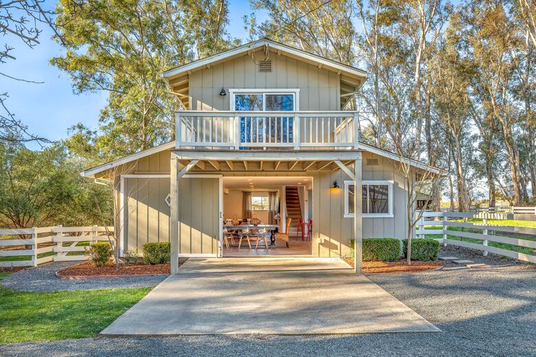 Gorgeous Wine Country Home w/ Pool, Hot Tub & Barn - Sonoma, California