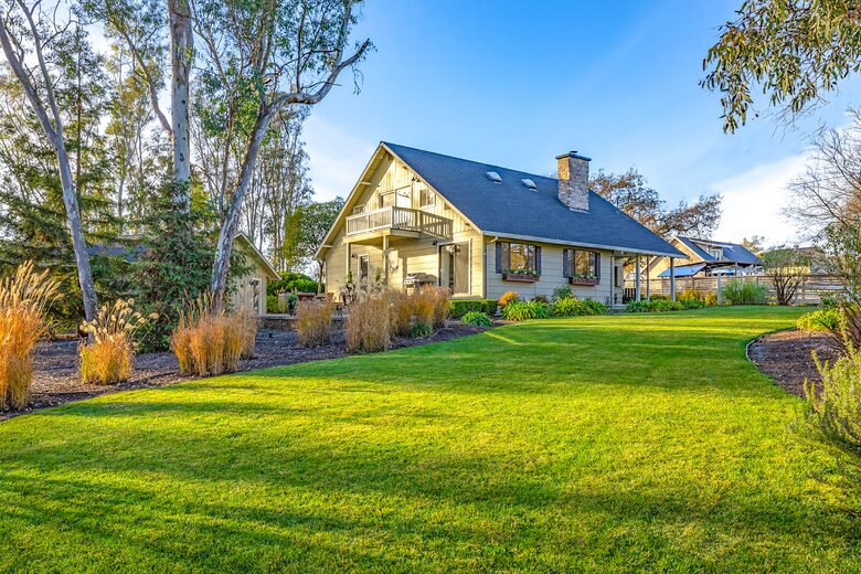 Gorgeous Wine Country Home w/ Pool, Hot Tub & Barn - Sonoma, California