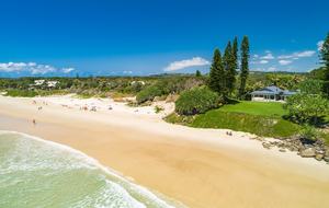 Belongil Sands Byron Bay (R) - Byron Bay, Australia